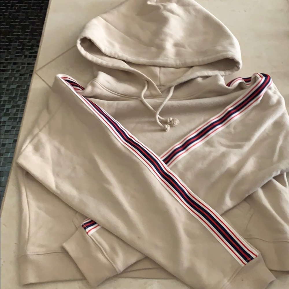 TNA crop hoodie